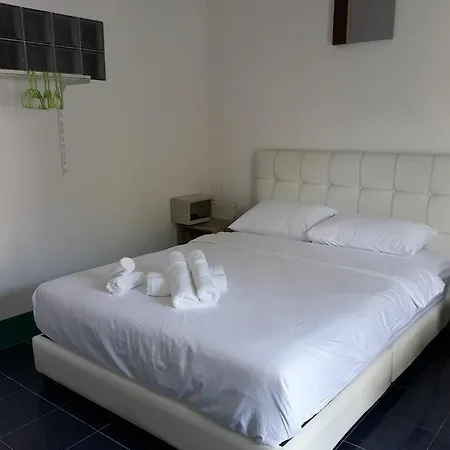 Chinn House-3